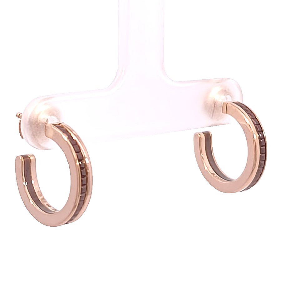 ブシュロン　BOUCHERON　キャトル クラシック ハーフ　ピアス　JCO01598　2025年製